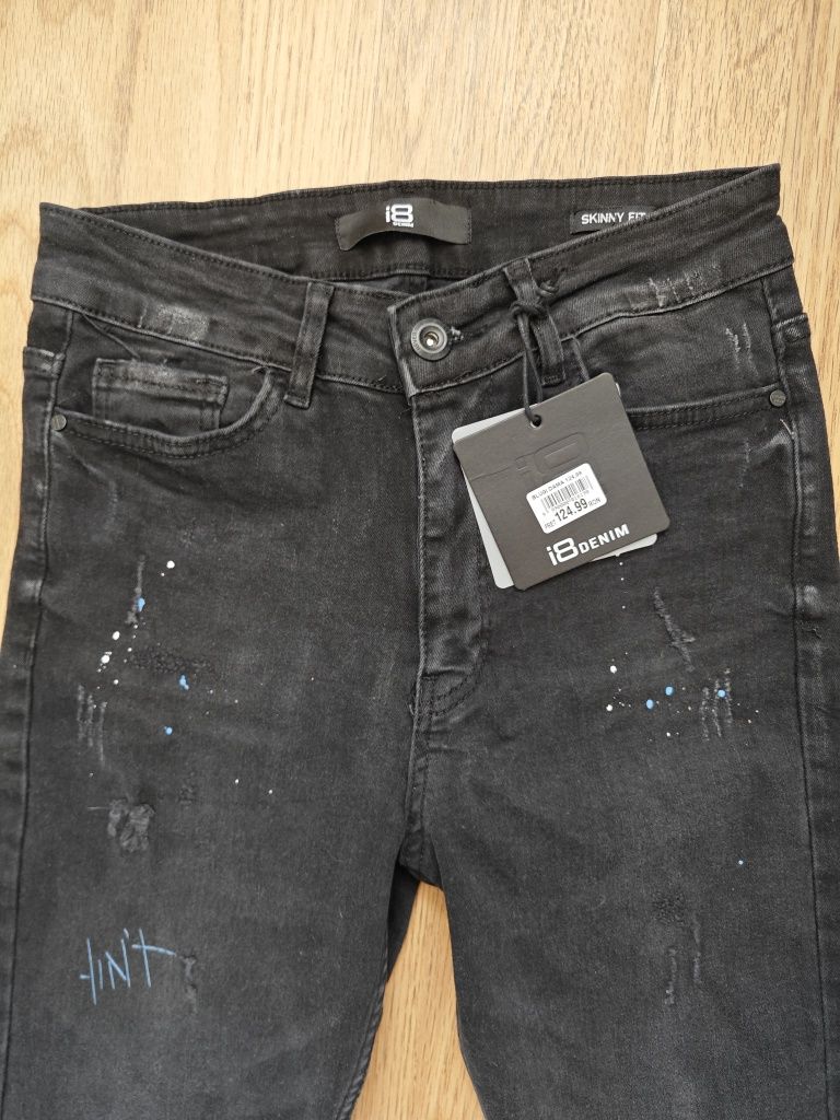 Blugi negri i8denim