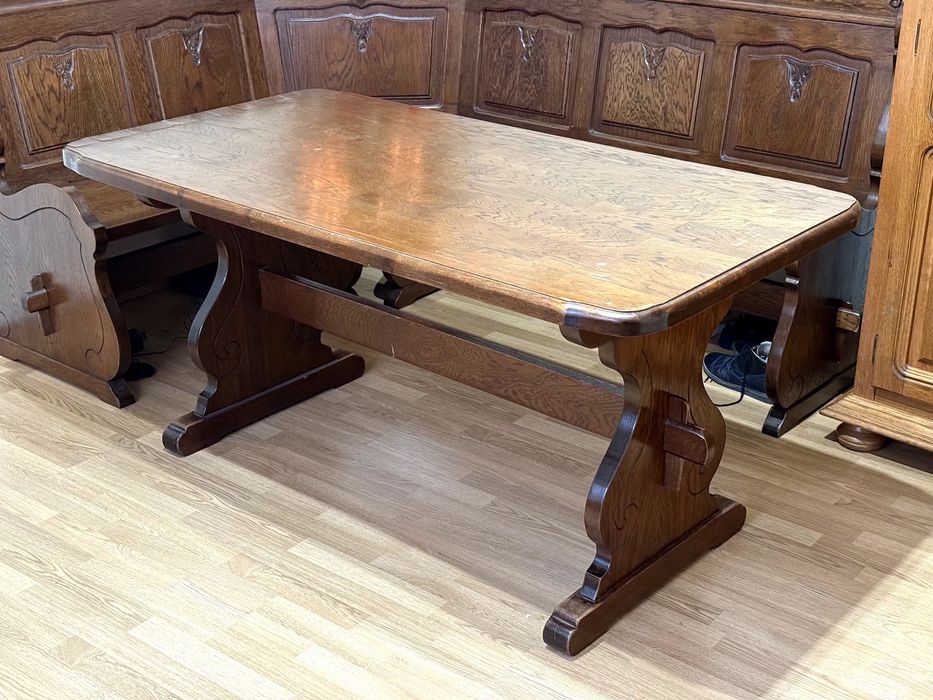 Masă și colțar din lemn masiv - asigur transport