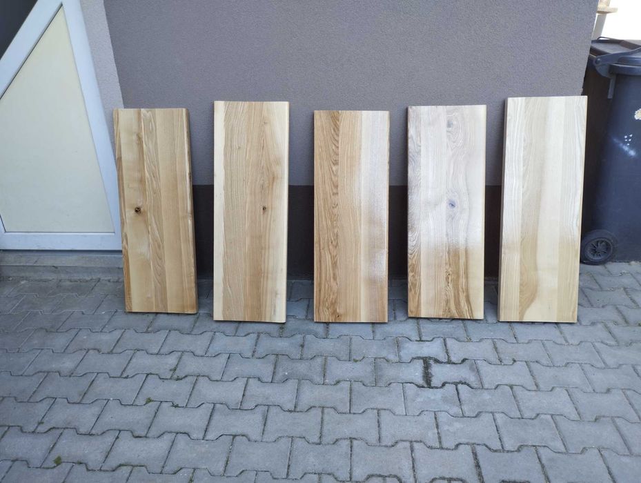 trepte din lemn masiv