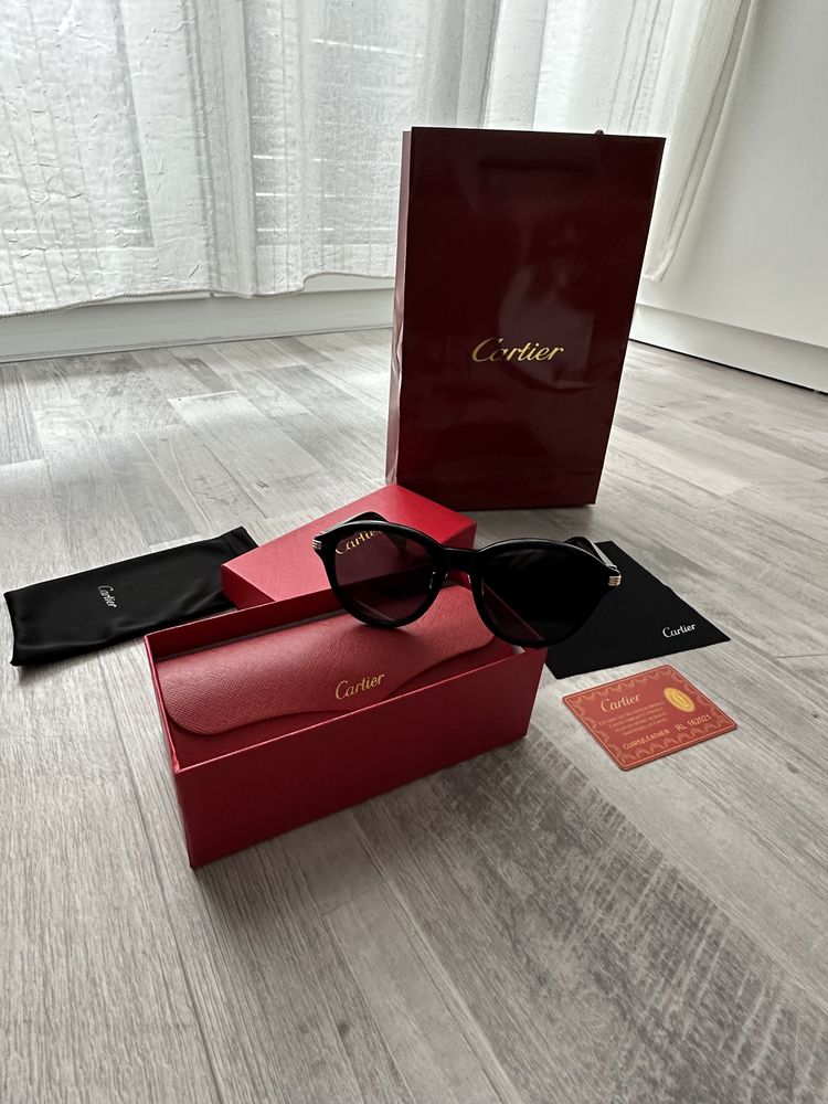 Ochelari de soare Cartier 2024