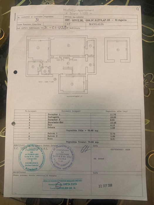 Vand apartament 3 camere decomandat Oituz nr 84