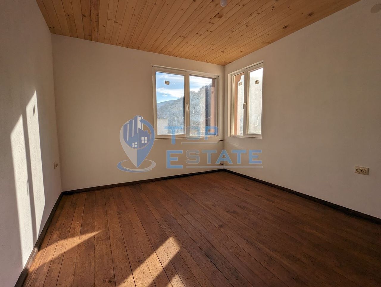 Продава се Къща в Плачковци - 160 кв.м за 563 €/кв.м - Снимка #3