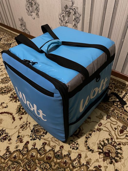 Продаю сумку от вольт (wolt) в отличном состоянии