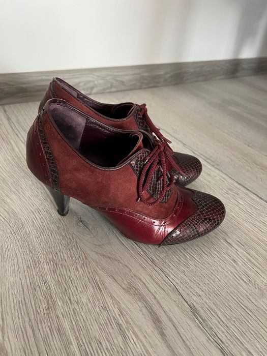 Дамски обувки (37)