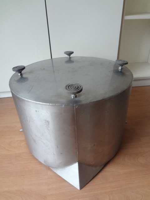 Голям неръждаем казан ( бака )