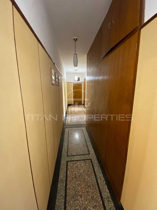 Продава се Многостаен апартамент в Пловдив, Център - 140 кв.м за 1643 €/кв.м - Снимка #8