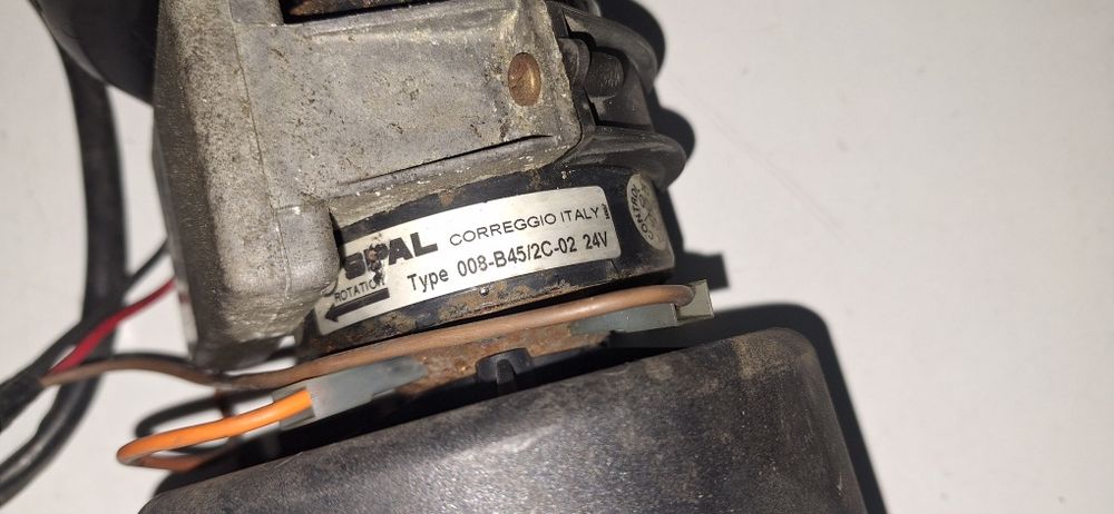 Ventilator Spal  008-b45/2c-02, 24V