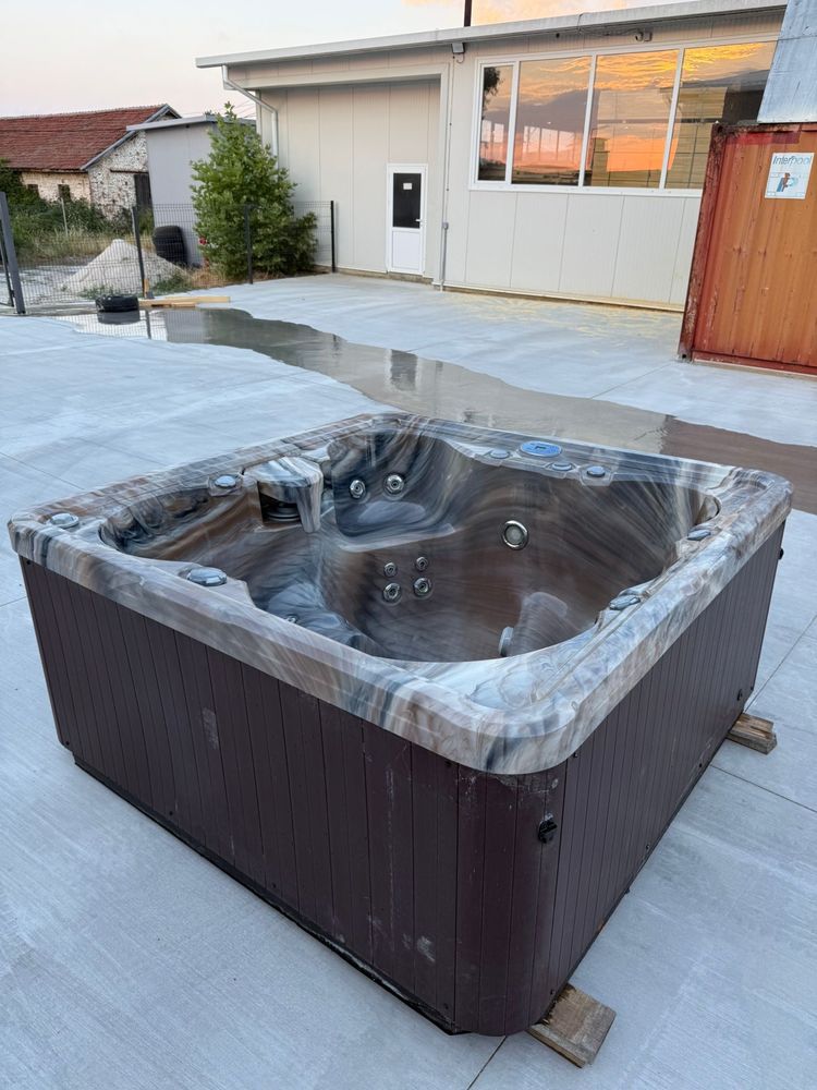 Джакузи swimspa нов внос