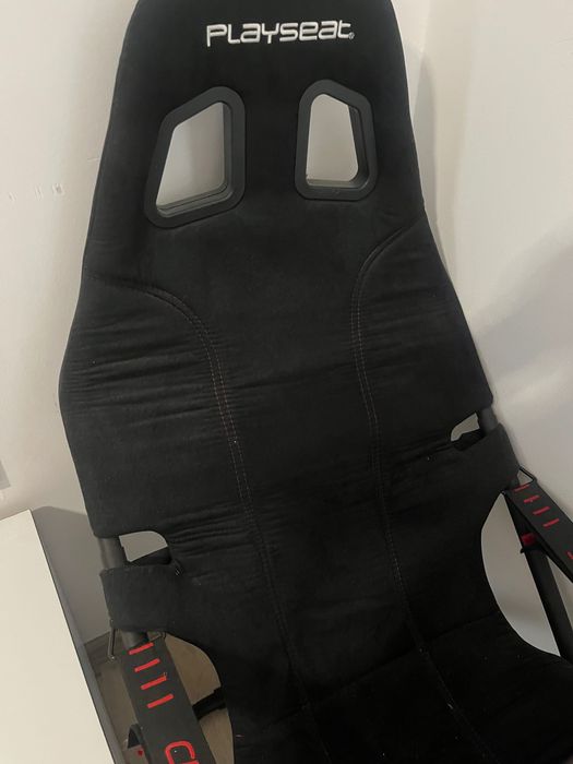 Playseat Challenge +волан Thurstmaster T150  и педали