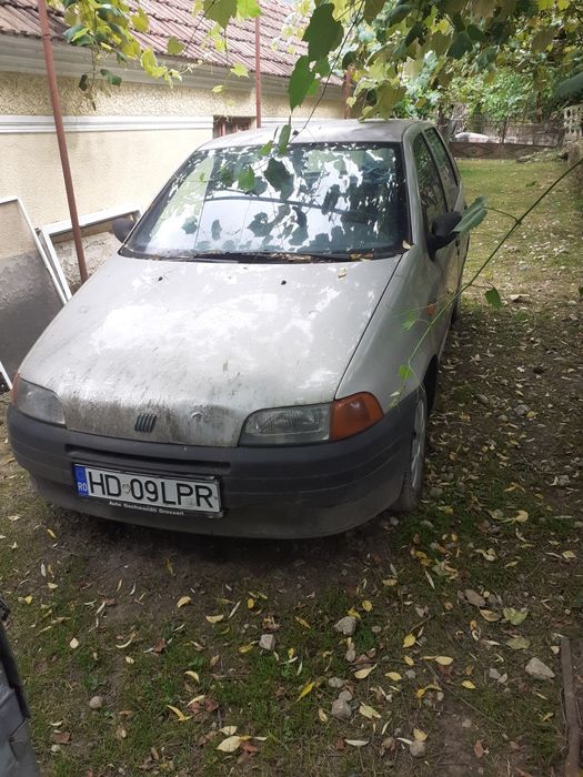 Fiat Punto an fabricație 1999 pentru piese sau rabla