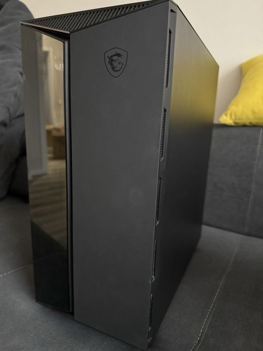 Корпус MSI gungnir 110r