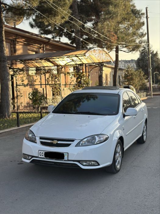 Gentra 2020 3-pozitsiya Full Avtomat karobka srochna sotiladi