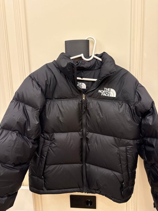 Купила на официальном сайте The North Face. Unisex  Этикетка есть