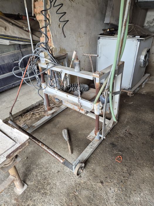 Оборудване за производство на бетонни блокчета