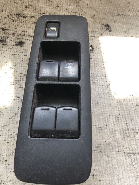 butoane geamuri electrice  nissan qashqai 2012
