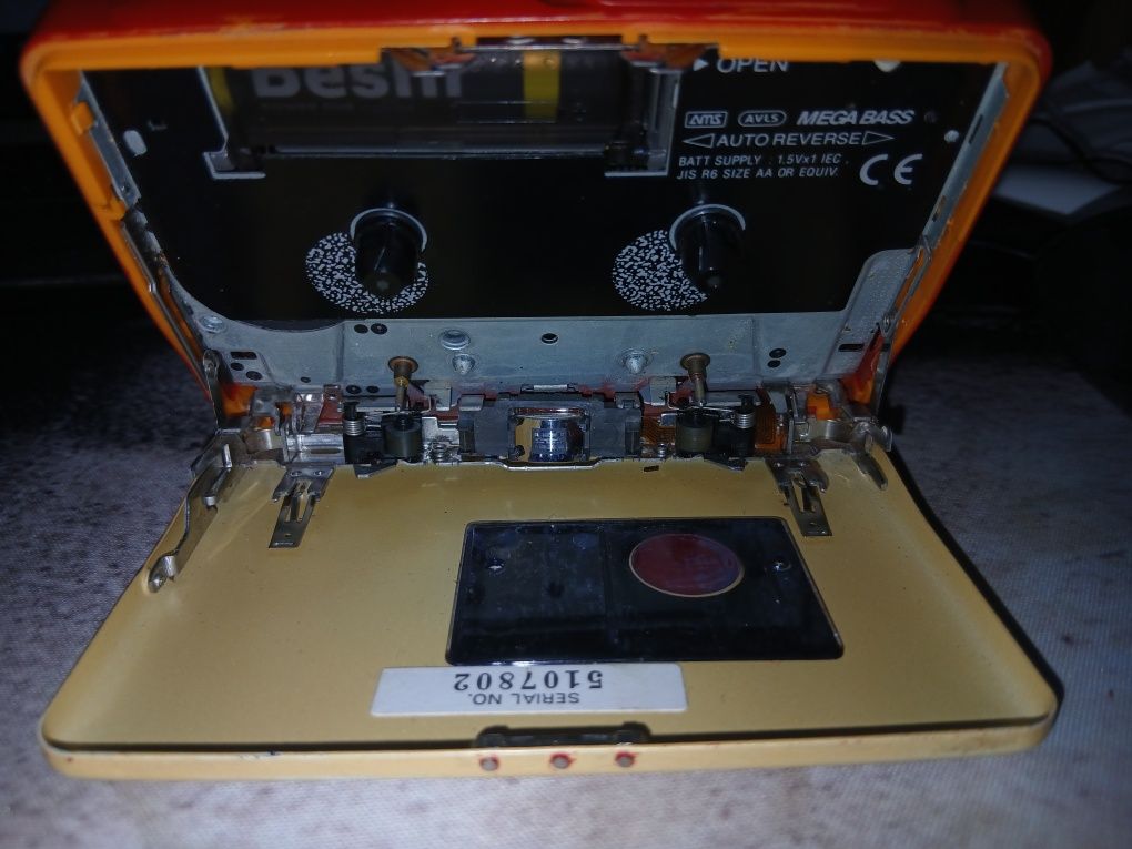 Плеер кассетнный Sony walkman