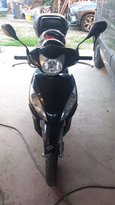Vand Scuter Honda Vision 50