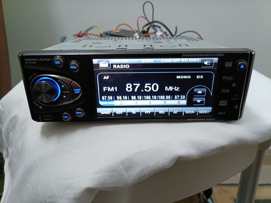 Radio cd auto Tristan Auron