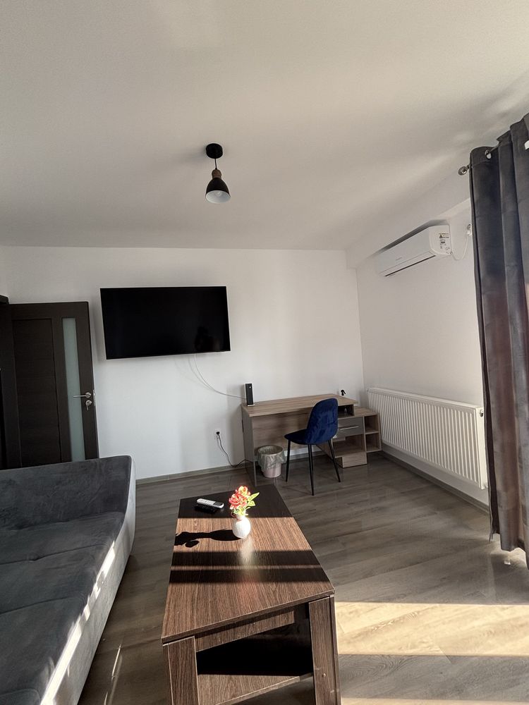 Cazare / Inchiriez Techirghiol Apartament regim hotelier langa lac