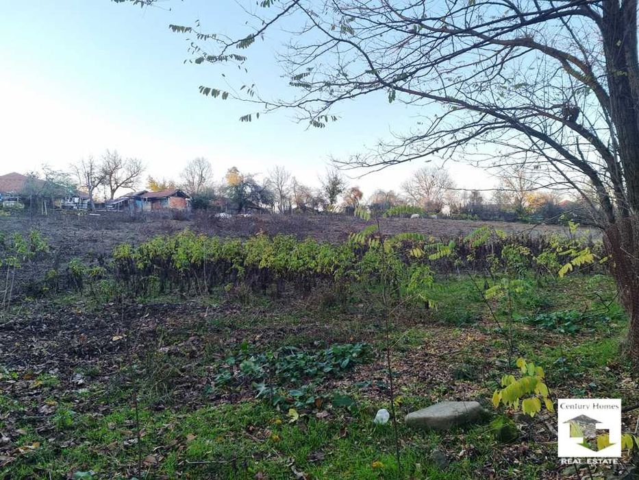 116250 Голям парцел в регулация в с. Плаково, 15 км. от Велико Търново