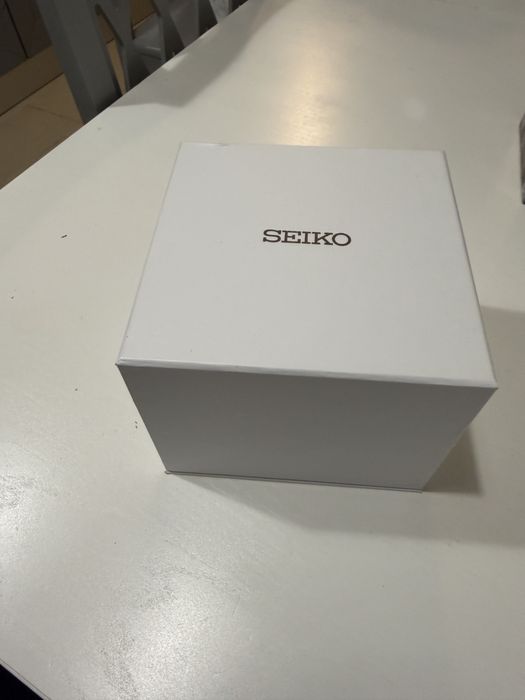 Seiko presage power reserve automatic