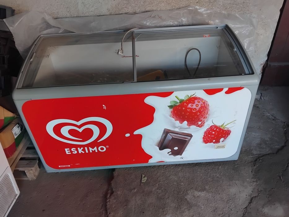 Продавам 1 бр фризер голям 400 лв