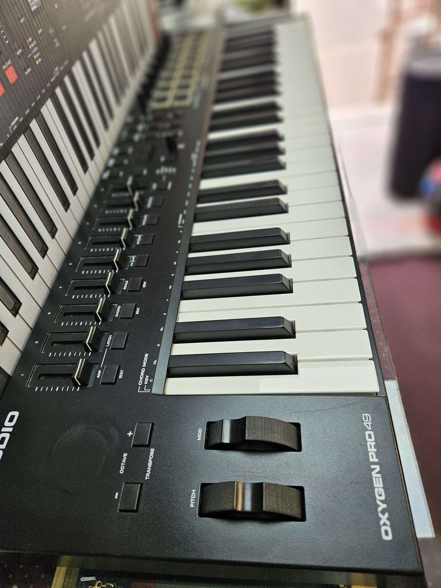Amanet Vitan 107 Claviatura Midi M-Audio Oxigen Pro 49 Cutie