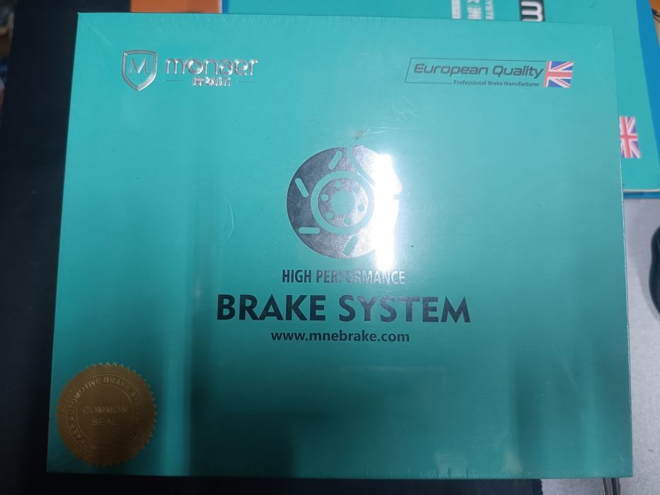 Тойота 70 передний колодки monaer