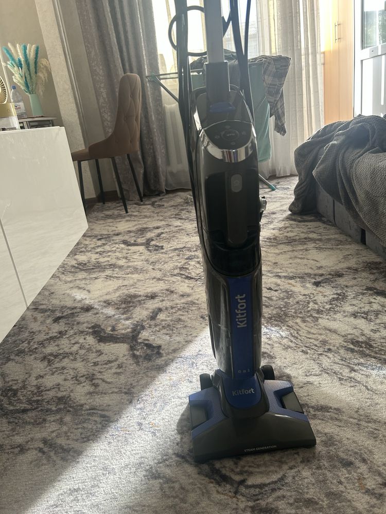 Продам пылесос  почти новый