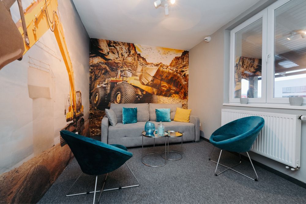 De vanzare spatiu comercial - birouri - depozit - Cristesti E60