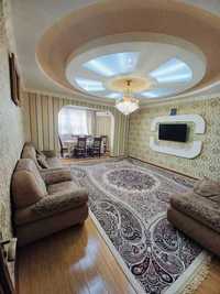 Сдается 4 комнатная квартира  2 этаж Кинотеатр Казахстан