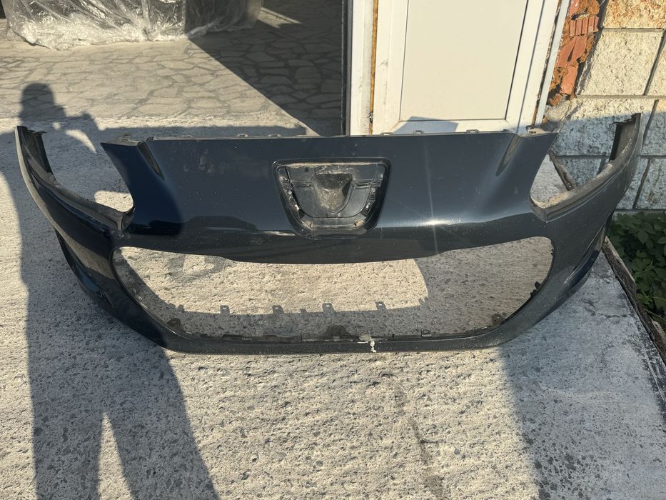 Предна броня Peugeot 308