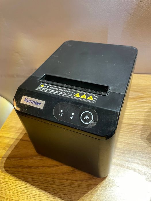 Продаётся моноблок, клавиатура и чек принтер