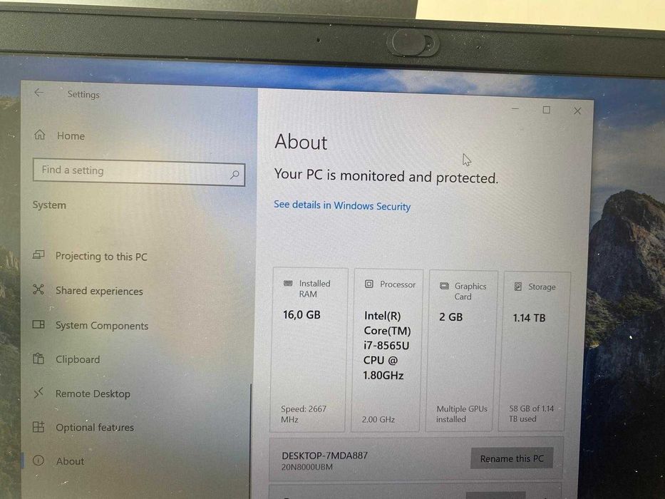 Лаптоп Lenovo ThinkPad E490