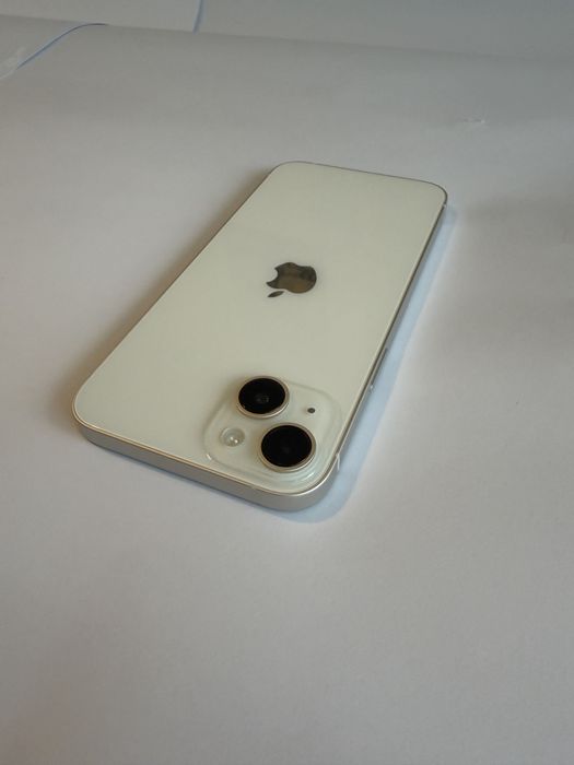 Iphone 14 plus Midnight si Starlight