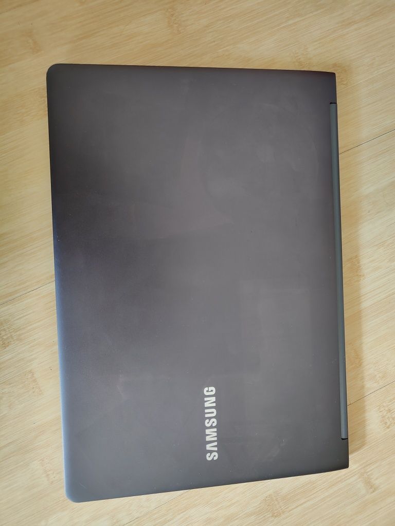 Ultrabook samsung np900x3c i5 3317u, 4gb ram, ssd 128gb, windows 10