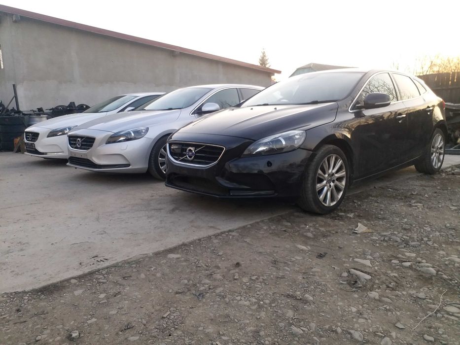 Fata Completa Volvo V40 II Model Fabricatie 2012-2016