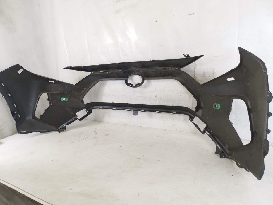 Предна броня Тойота РАВ4 / Toyota RAV4 Оригинална, в добро състояние