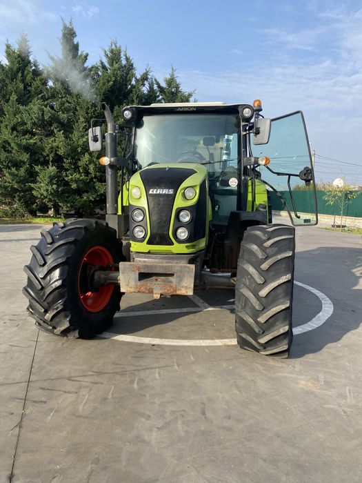 Tractor Claas Arion 420
