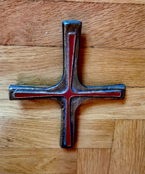 Кръст Бронзов кръст за причастие стенен кръст разпятие с червен емайл