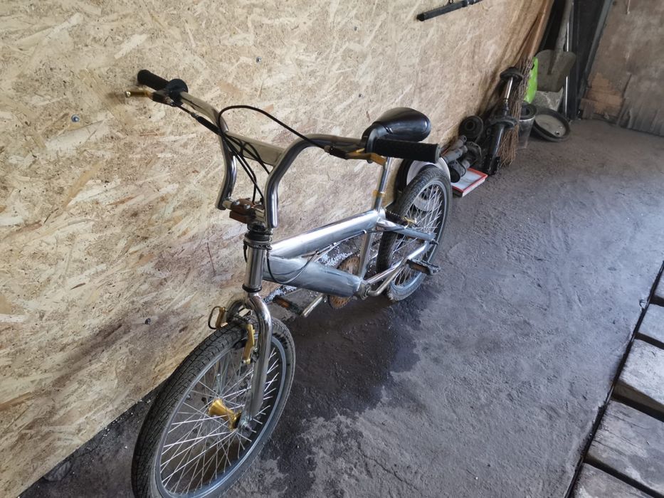 Vand bicicleta BMX