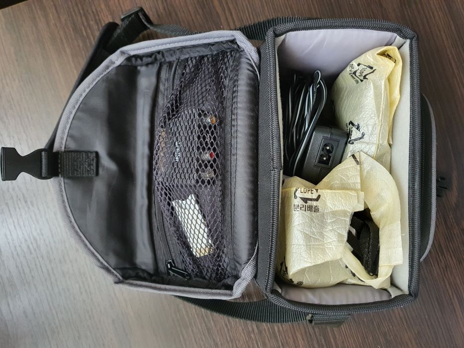 Camera video cu display digital