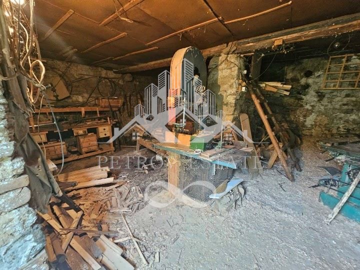 Къща в Пазарджик, област-гр.Батак площ 242 цена 81999