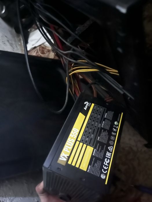 Блок питания aeroCool