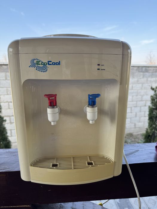 Продам диспенсер