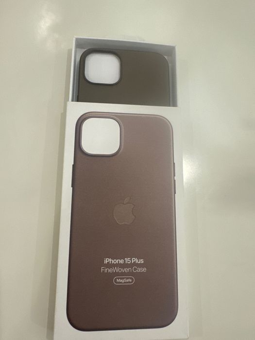 Кейс за iPhone 15 Plus - Fine Woven Case