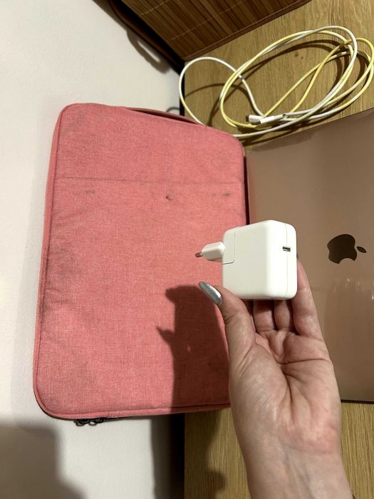 MacBook Air 13” M1 8/256GB 2020