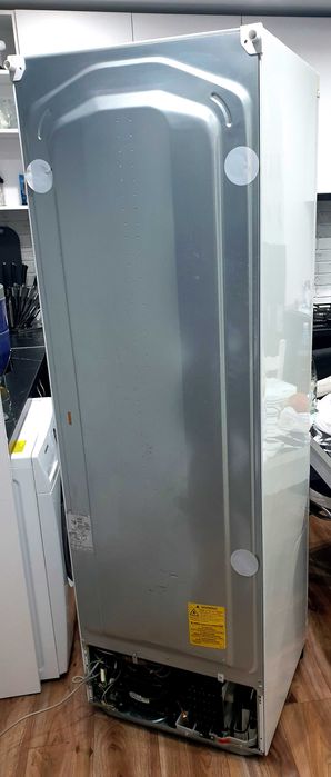 Combina Frigorifica LG Total No Frost Multi Air Flow 303 L