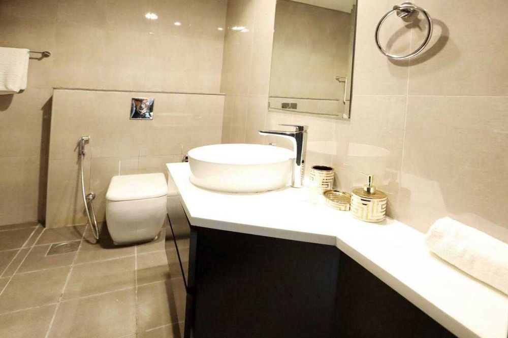 Сдается комфортабельная 2 комнатная квартира. Паркентский . 2/2/10 Р7