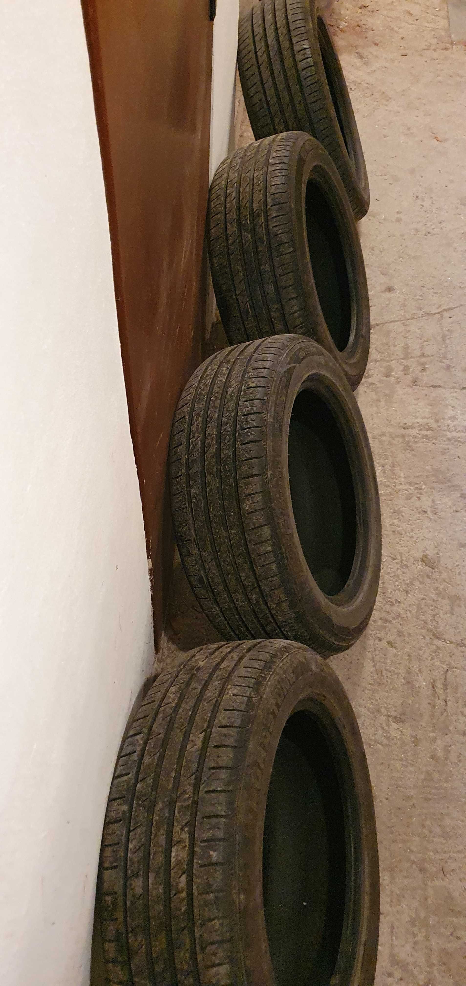 4 броя гуми 16 ROADSTONE  EUROVIS 205 55 16